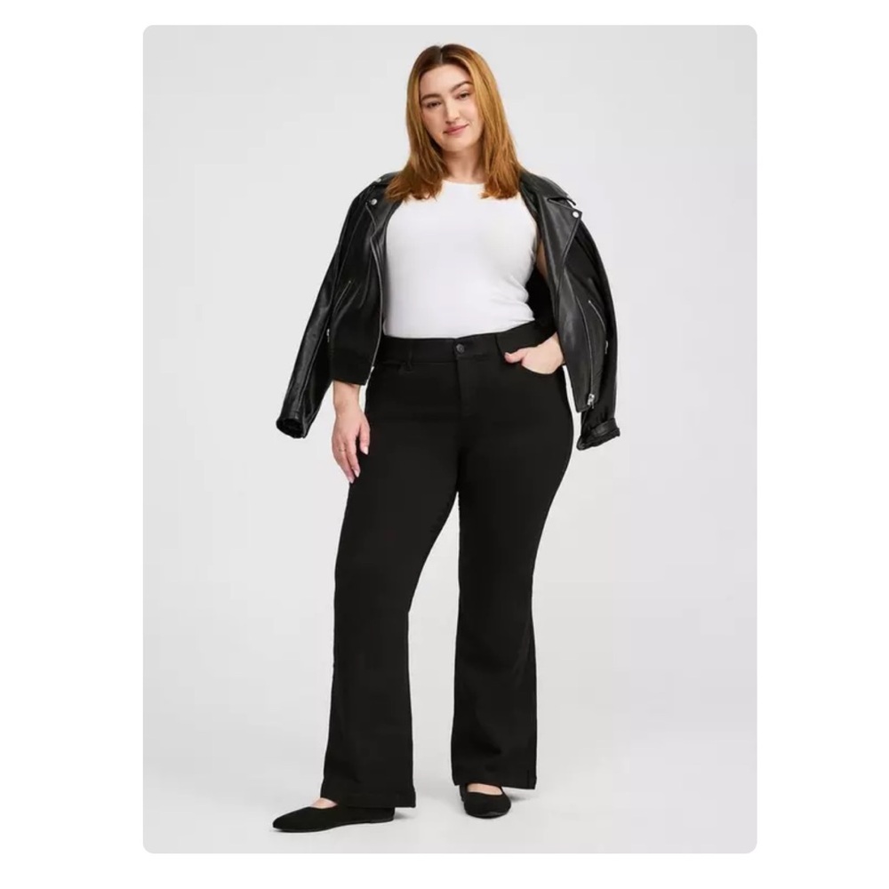 Torrid Black Premium Bombshell High-Rise Flare Jeans - Picture 2 of 10